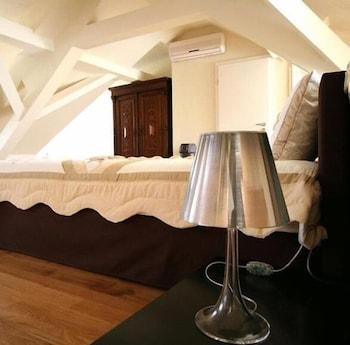 Hip-Hotel