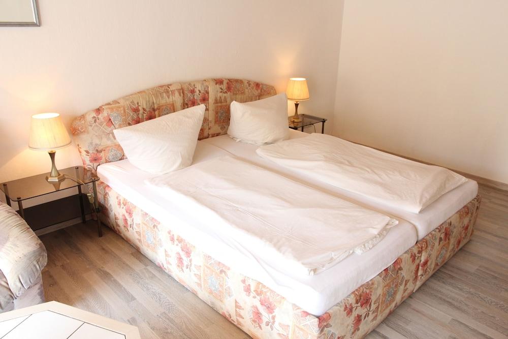 Waldhotel