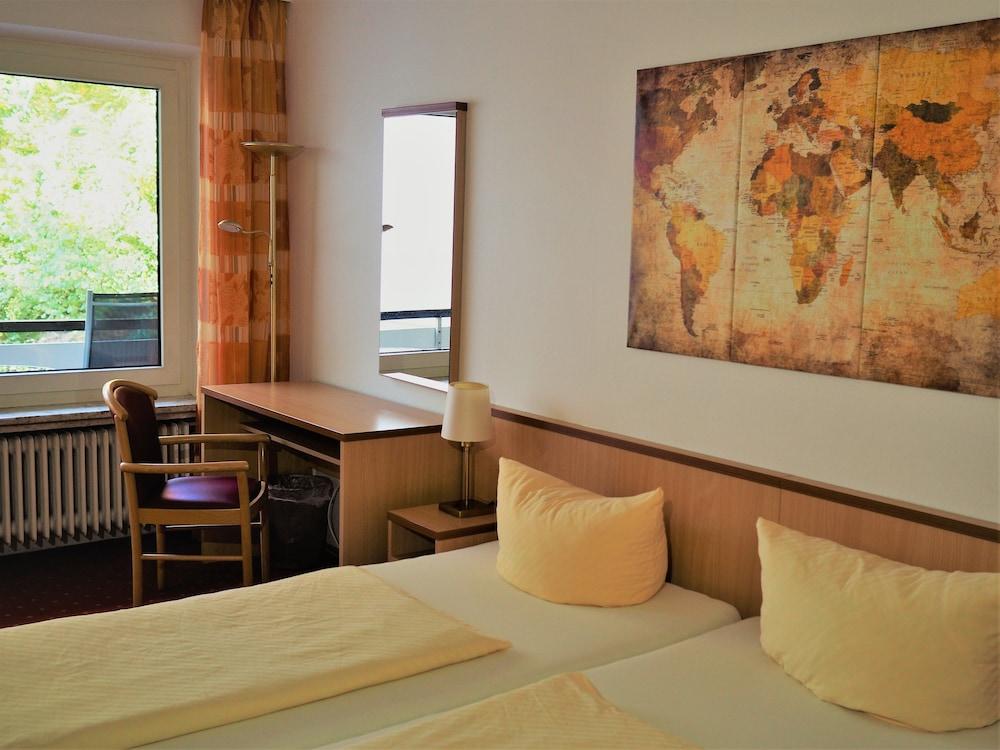 Waldhotel