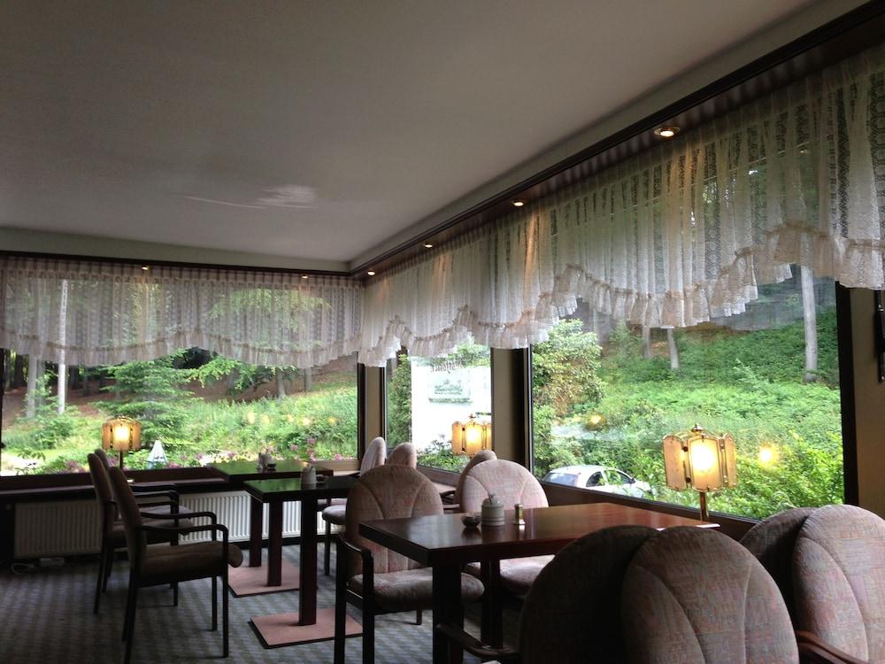 Waldhotel