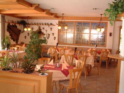 Waldhotel-Rasthof Hubertus