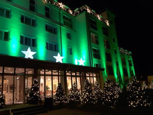 Alpha Hotel