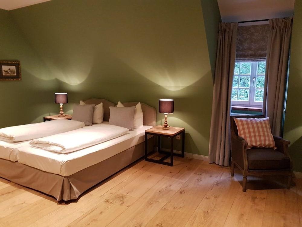 Gut Altholz - Landhotel und Restaurant Hutter