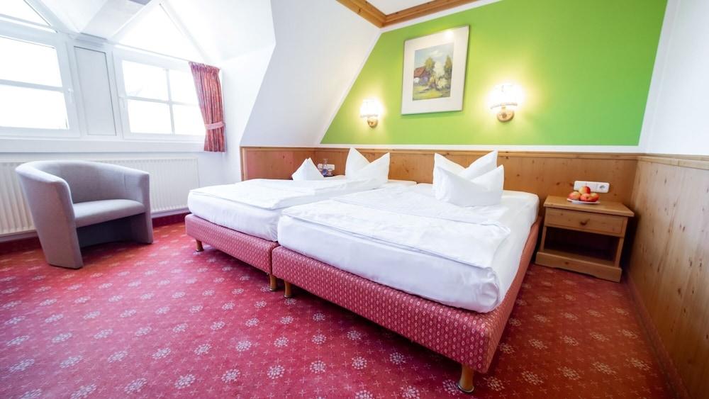 Strandhotel Seehof