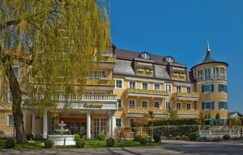 Hotel Le Petit Chateau Fontenay