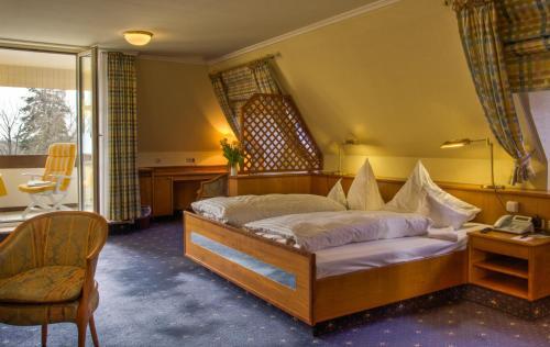 Hotel Le Petit Chateau Fontenay
