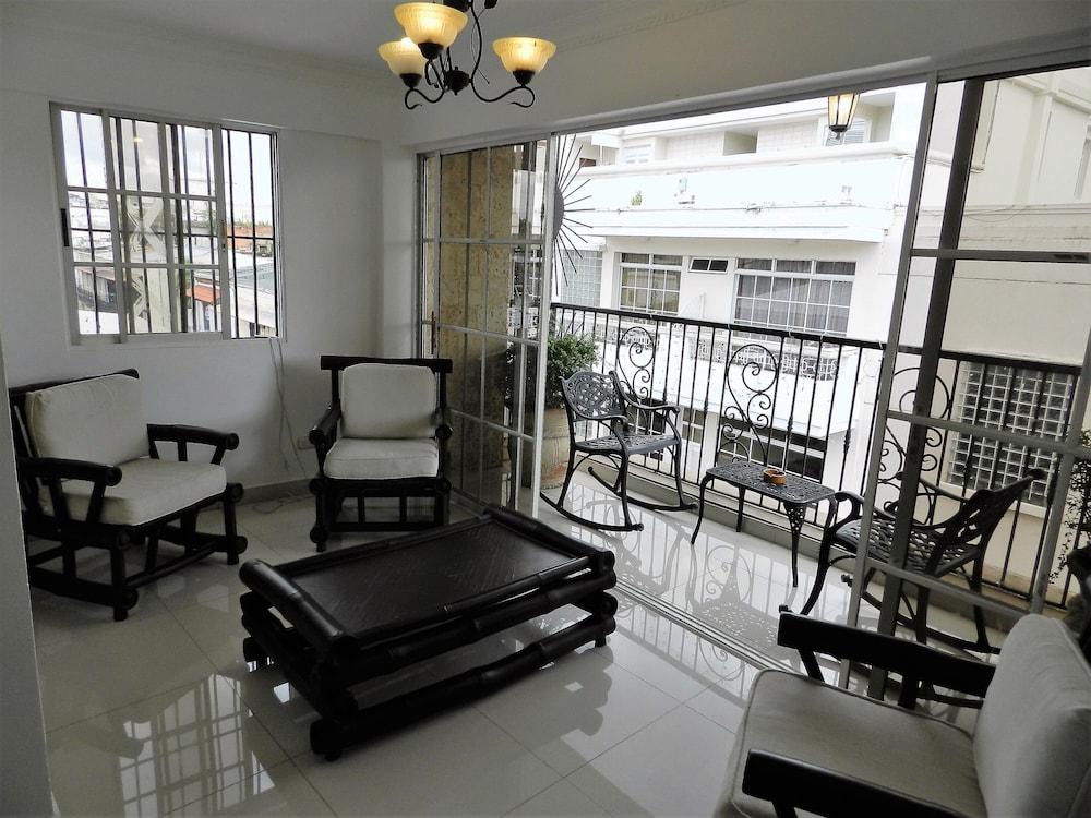 Hostal La Colonia