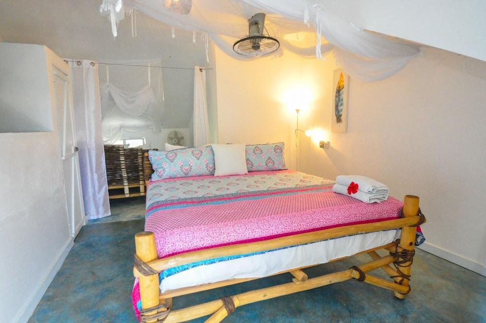 La Isleta Apart Hotel
