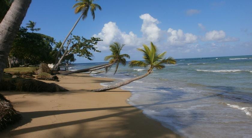 Casa Grande Beach Hotel
