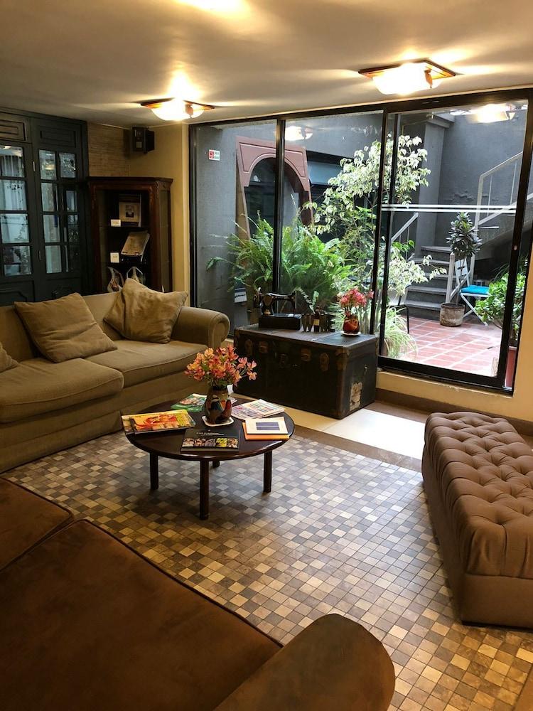 Apartamentos Filatelia