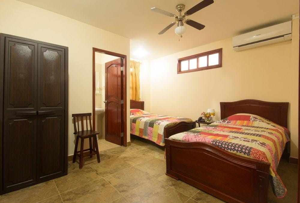 Puerta Sol Inn