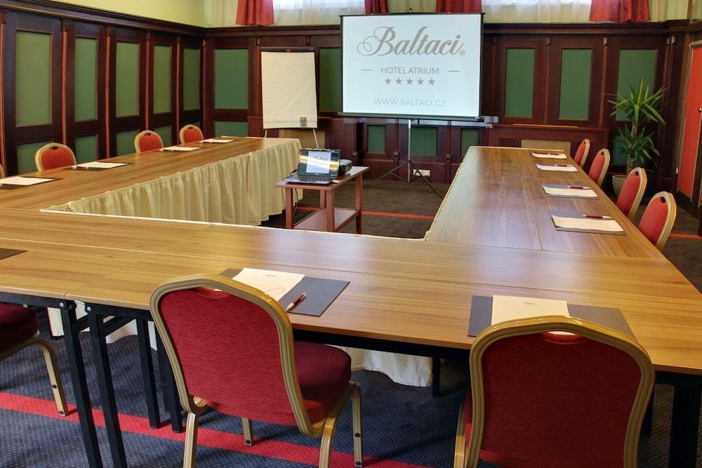 Hotel Baltaci Atrium Zlim