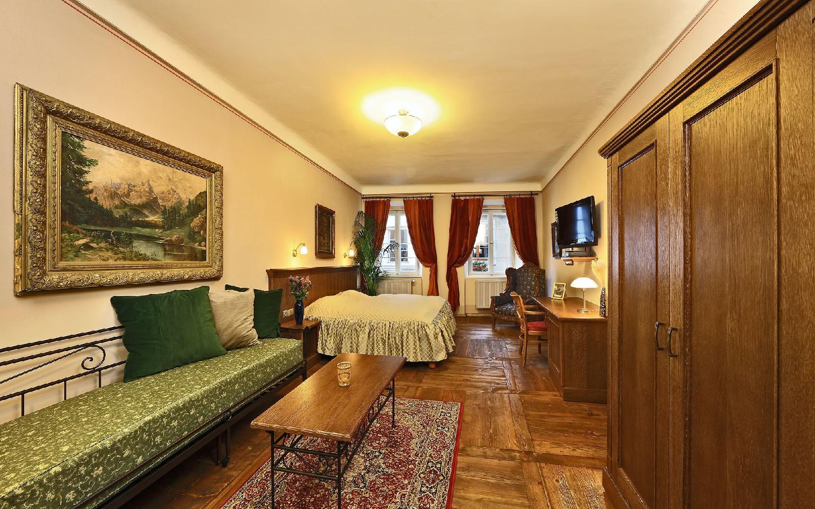 Hotel Edward Kelly