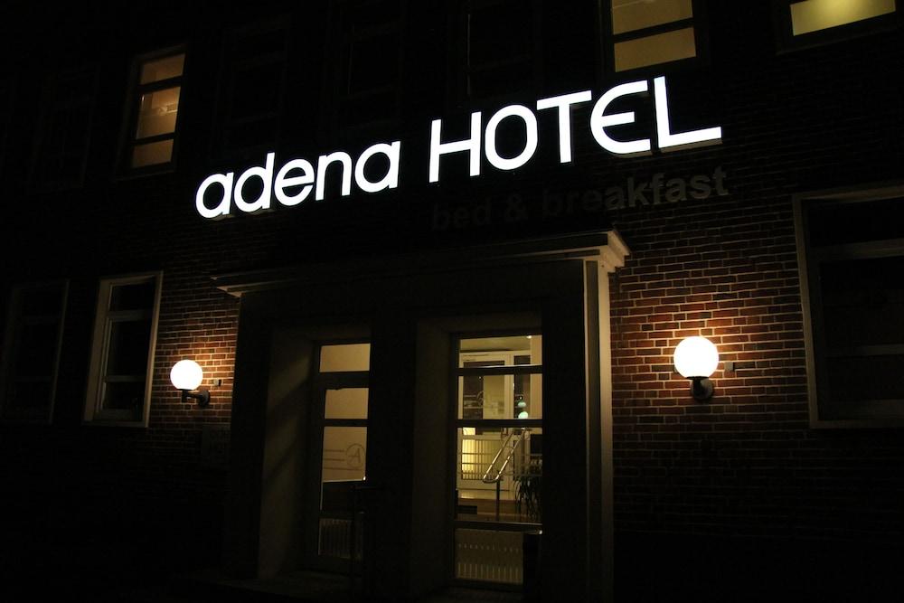 Adena