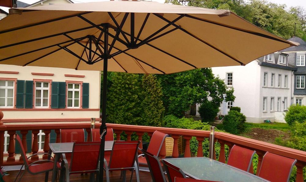 Villa Sayn