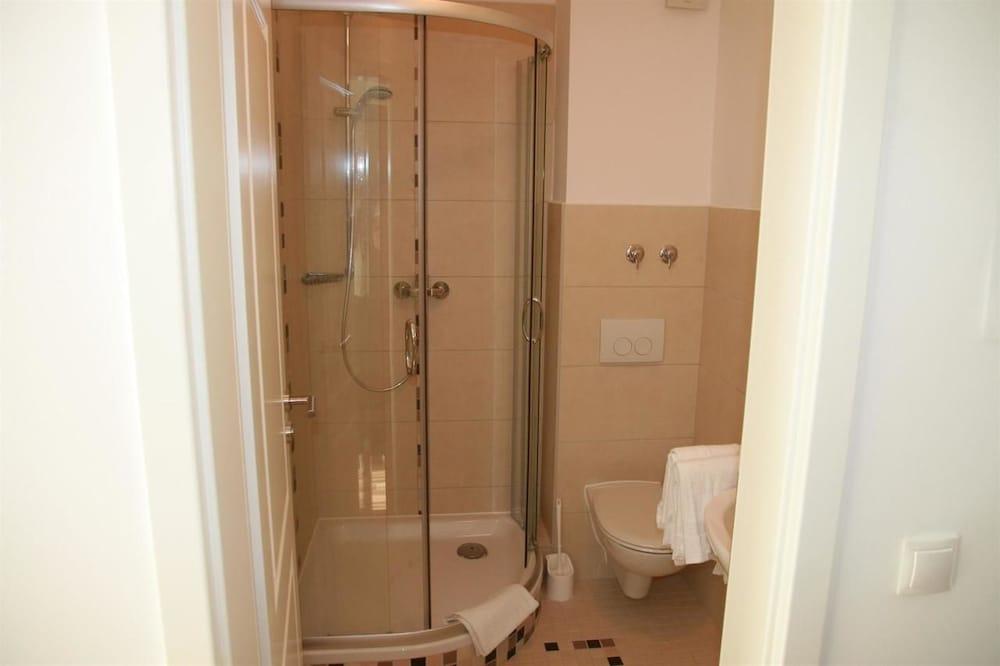 A3 Hotel