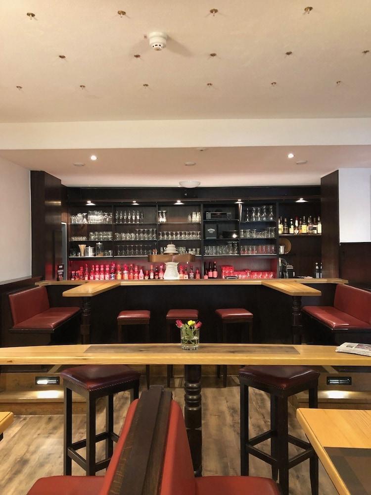 Hotel Scirocco