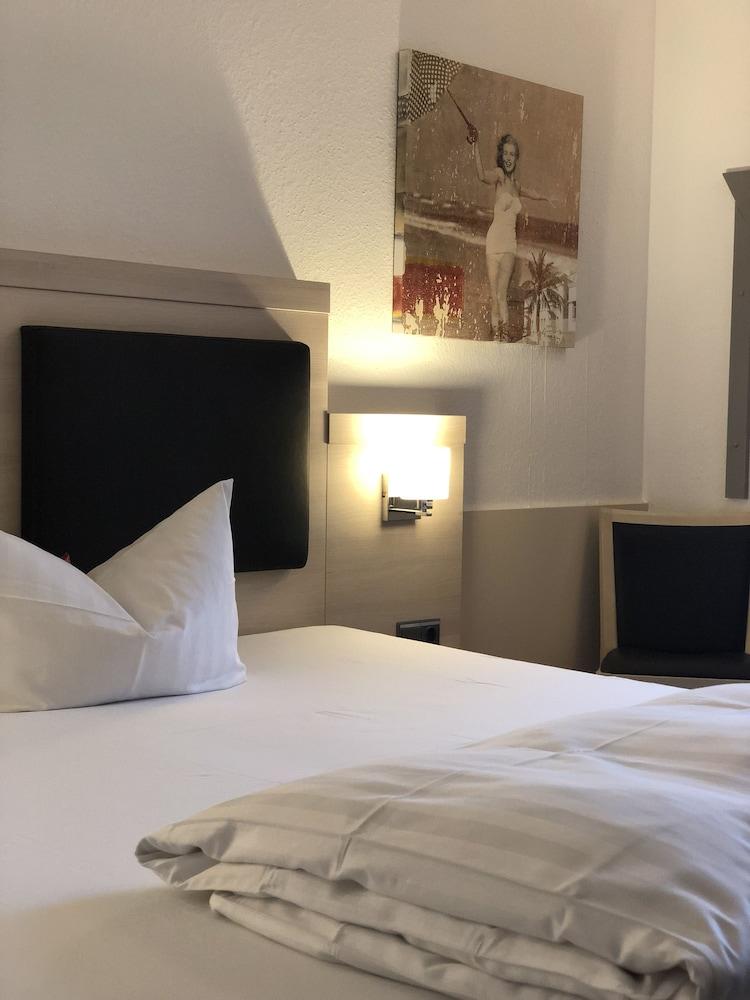 Hotel Scirocco