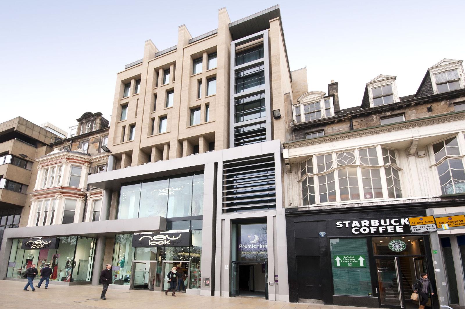 Premier Inn Edinburgh City Centre