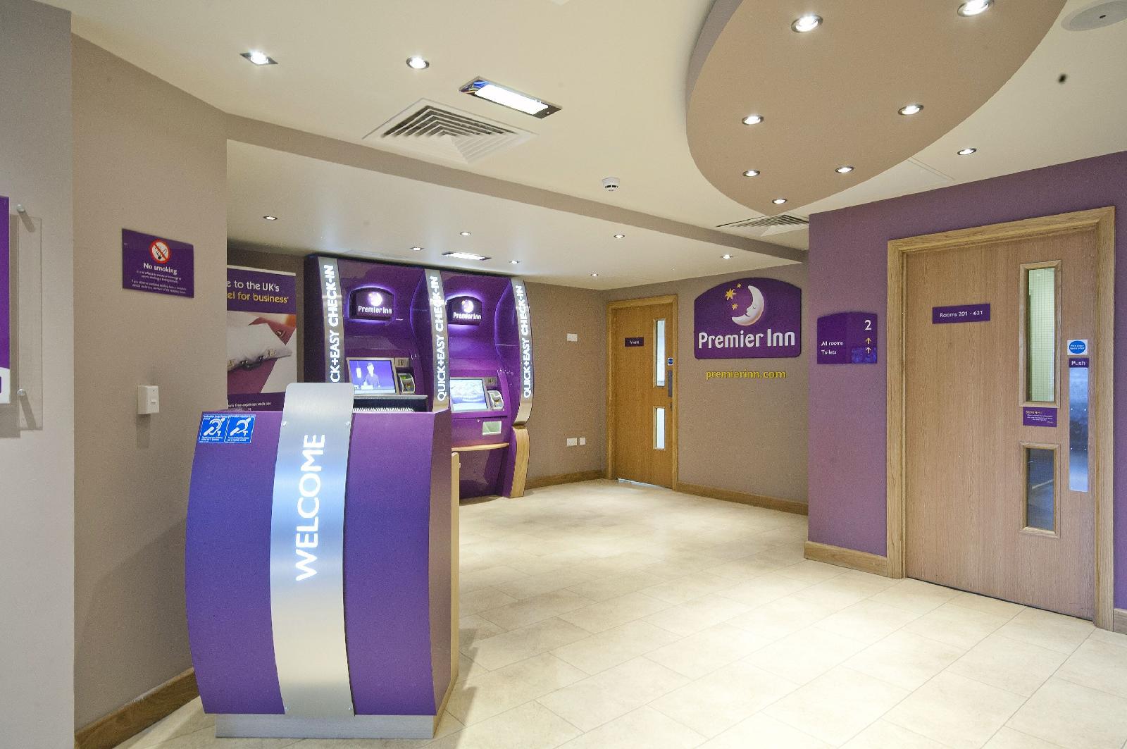 Premier Inn Edinburgh City Centre