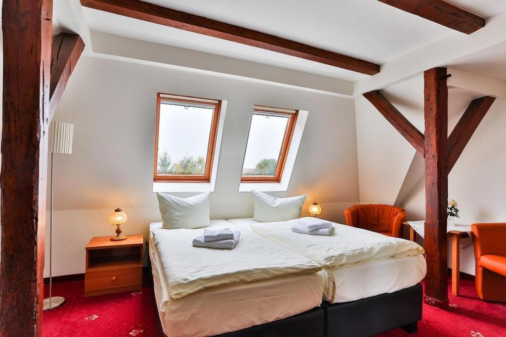 Villa Camenz Hotel & Pension