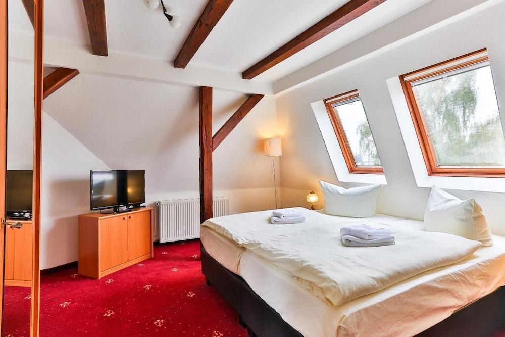 Villa Camenz Hotel & Pension