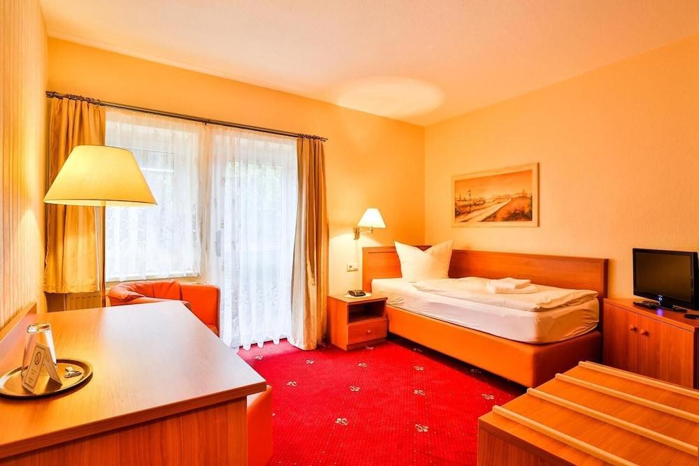 Villa Camenz Hotel & Pension