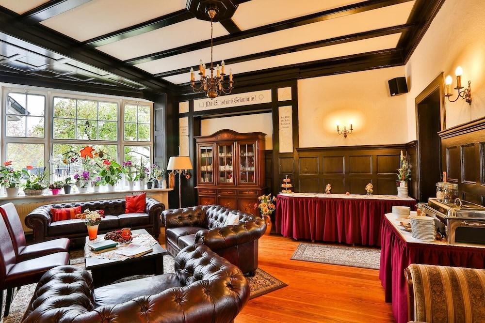 Villa Camenz Hotel & Pension