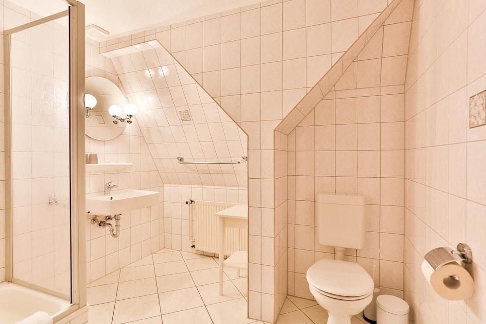 Villa Camenz Hotel & Pension