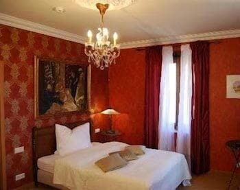 Hotel Figo