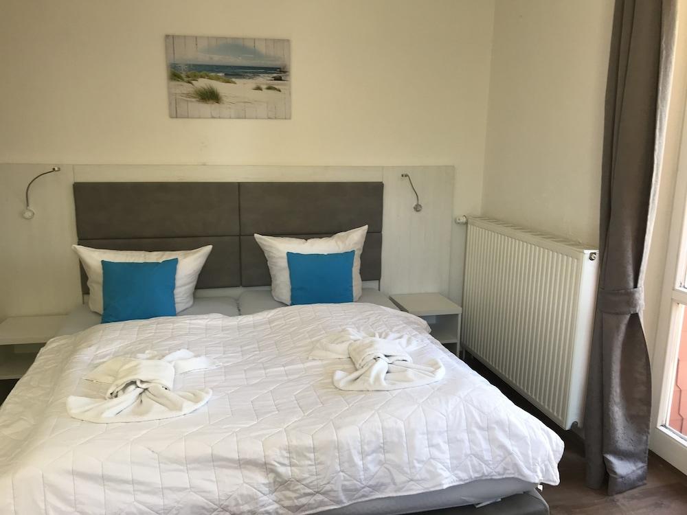 Strandhotel Vier Jahreszeiten