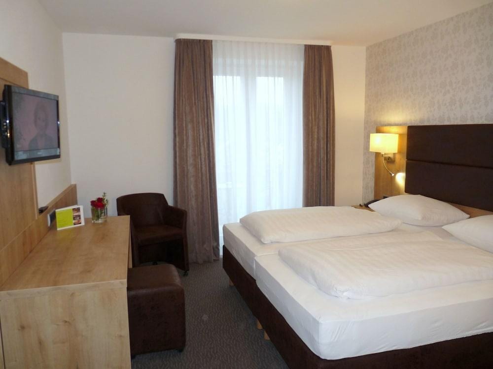 Hotel & Restaurant Hirschenwirt