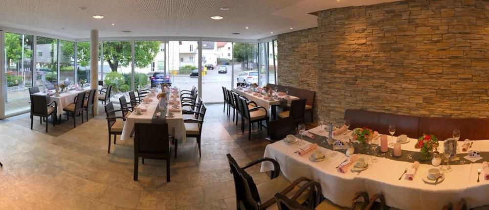 Hotel Restaurant Gruner Baum