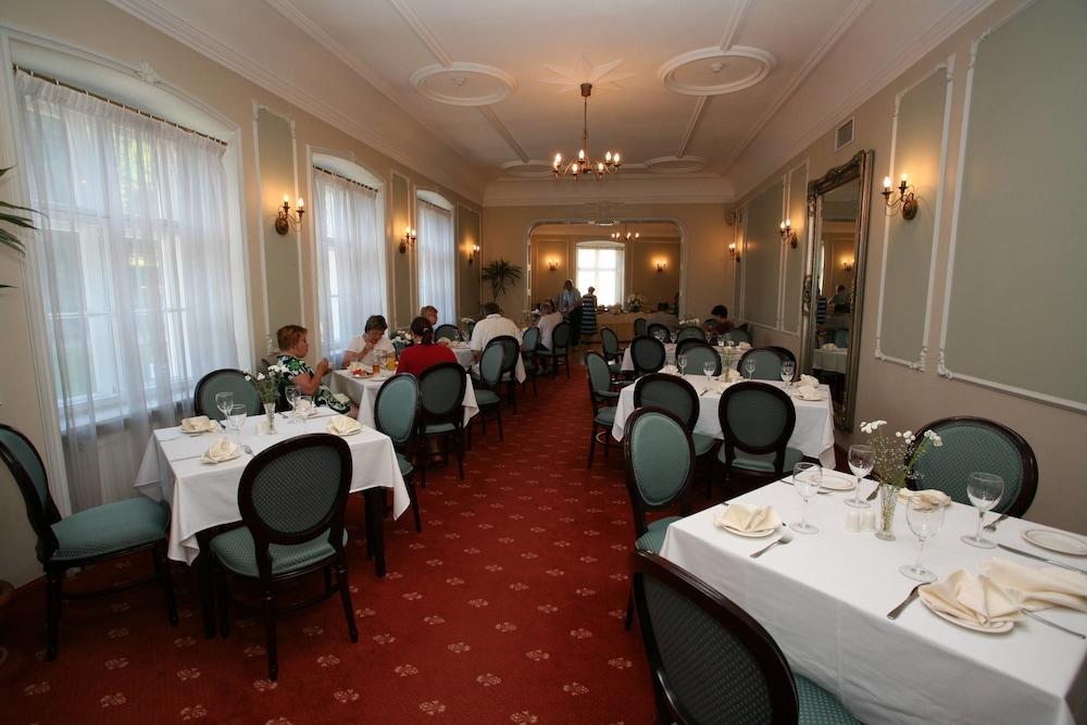 Hotel Draakon