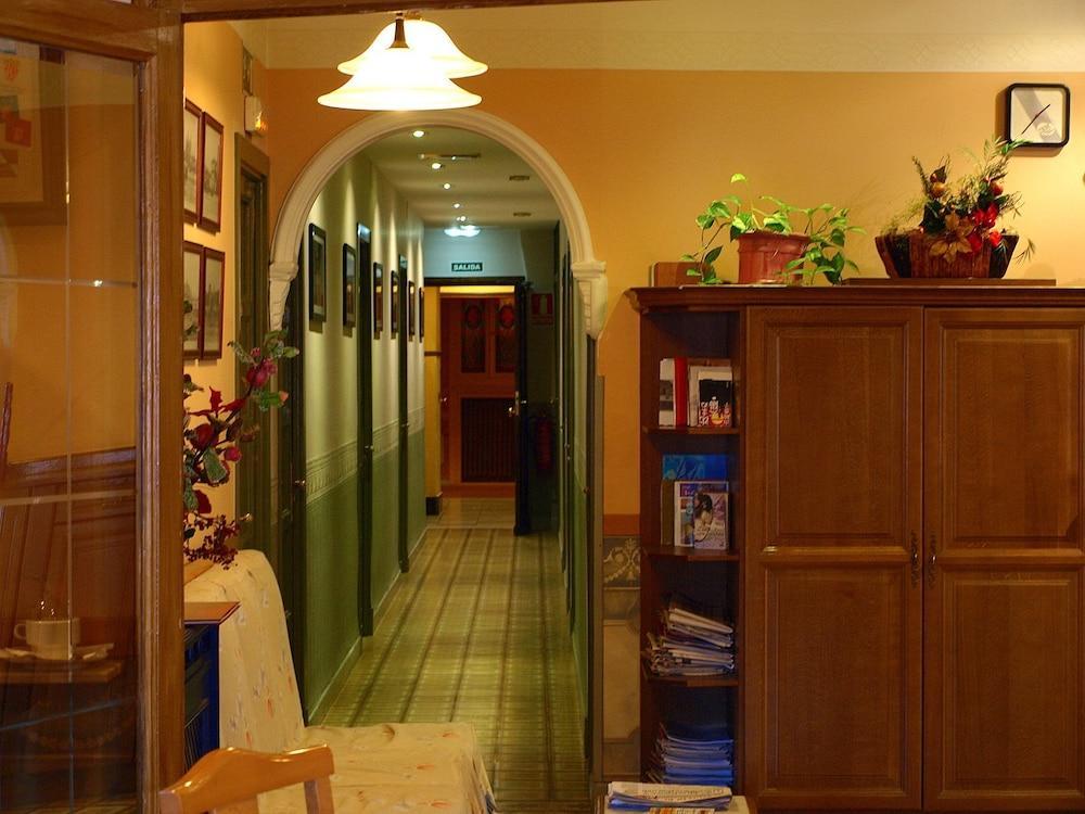 Hostal Orejas