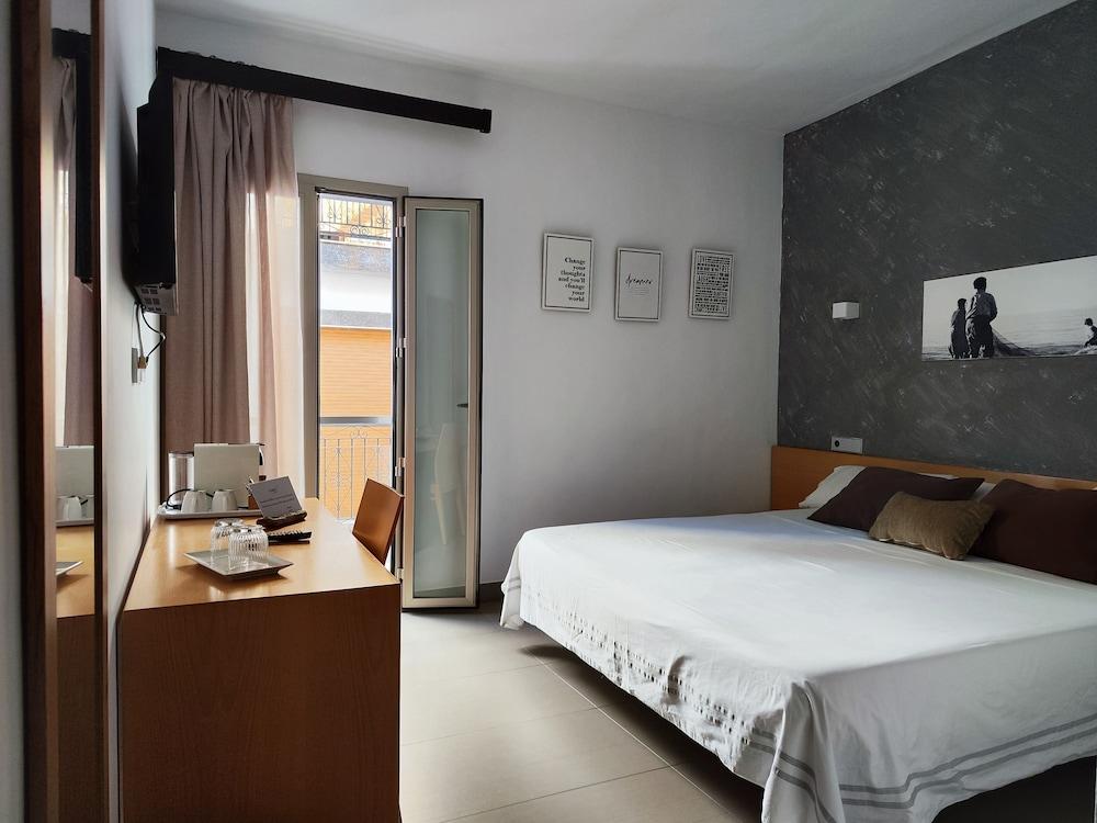 Hotel LV Alboran