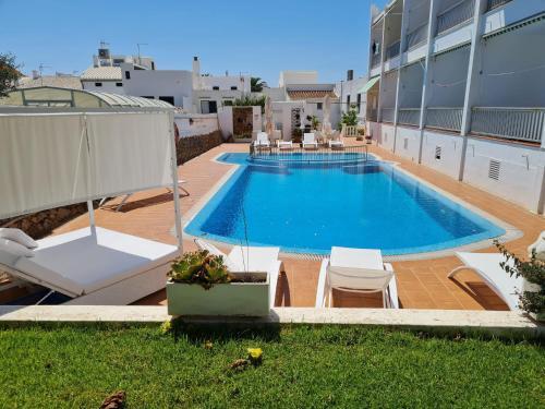 Hostal Restaurant s'Algaret