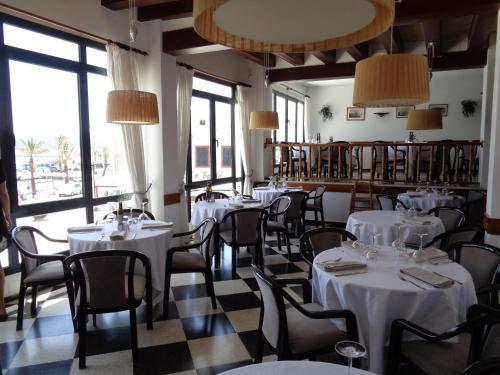 Hostal Restaurant s'Algaret