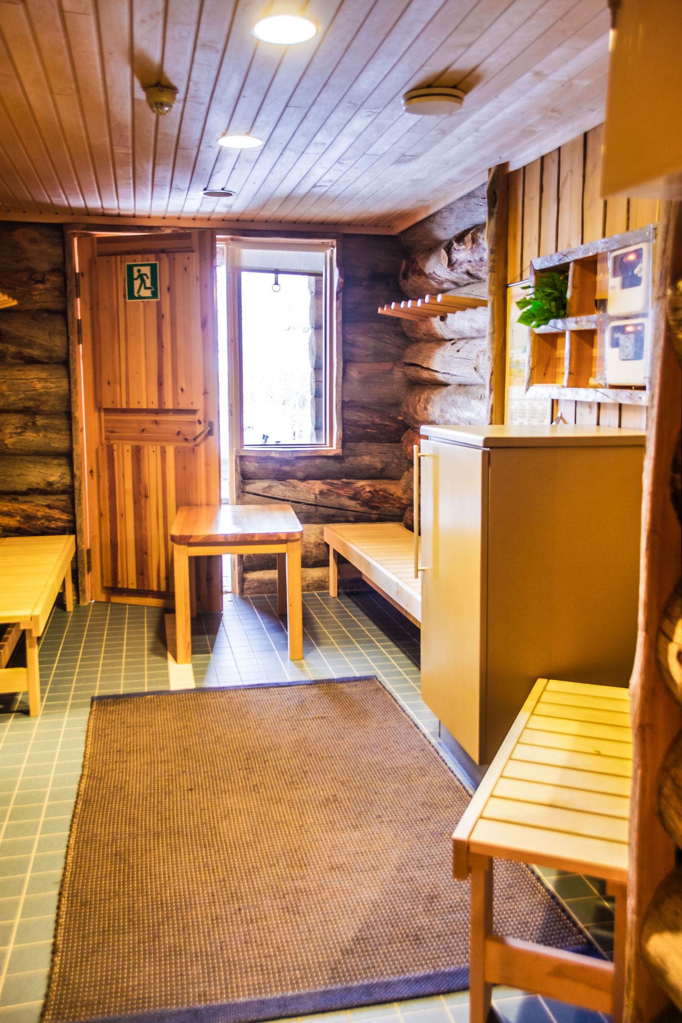 Log House Kuukkeli Teerenpesä
