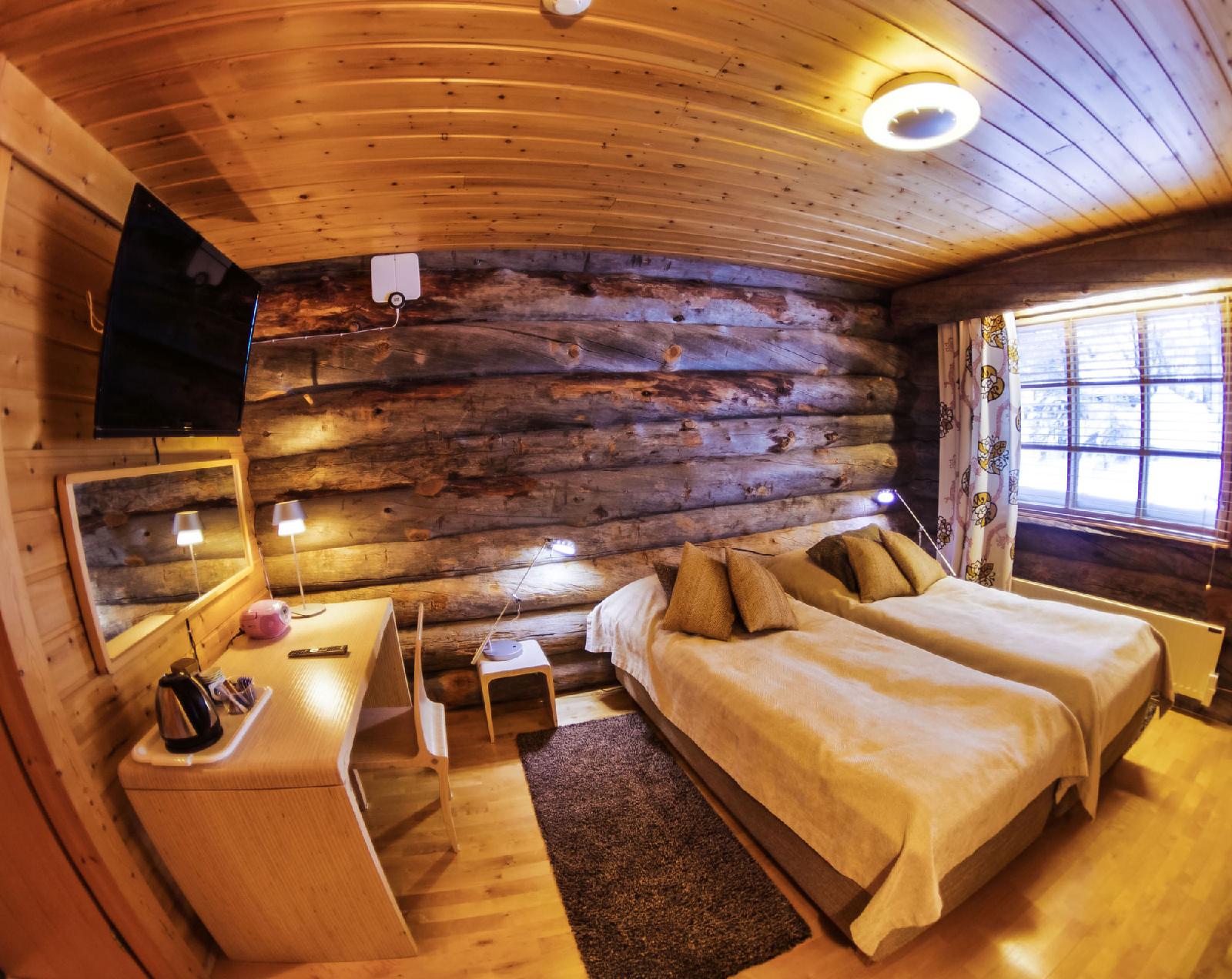 Log House Kuukkeli Teerenpesä