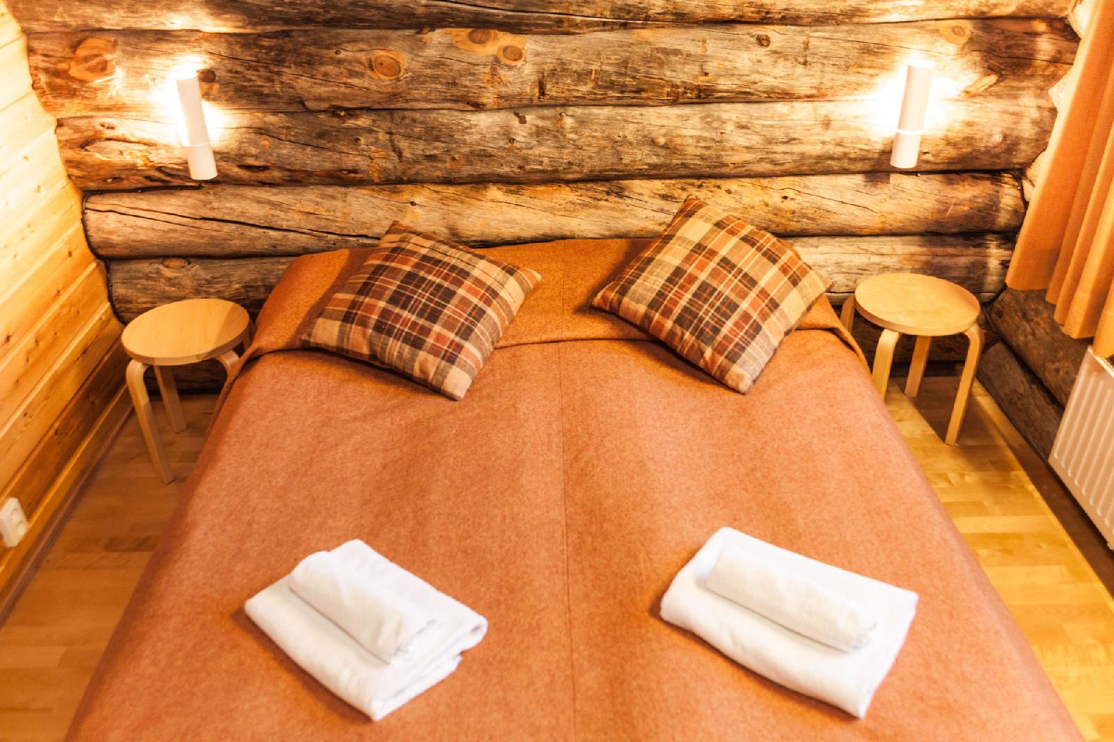 Log House Kuukkeli Teerenpesä