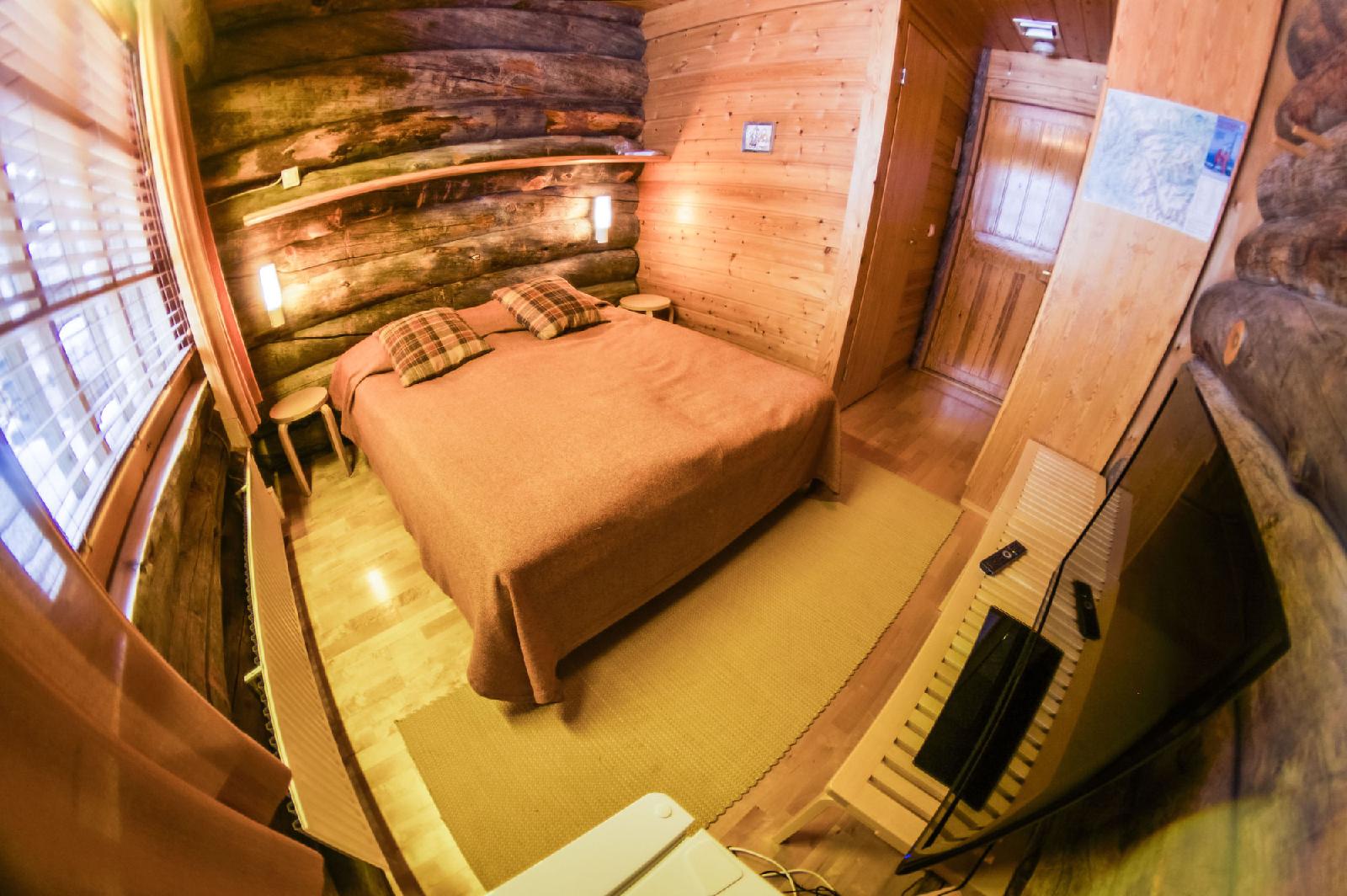 Log House Kuukkeli Teerenpesä