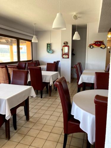 NB Hotel - Restaurant Moulins