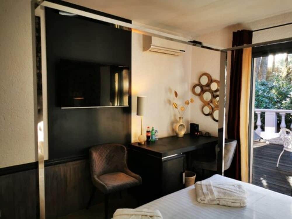 Dune Hotel
