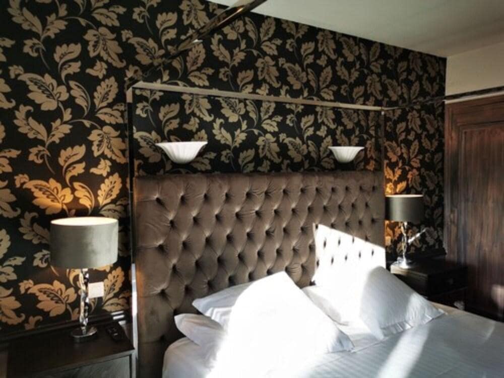 Dune Hotel