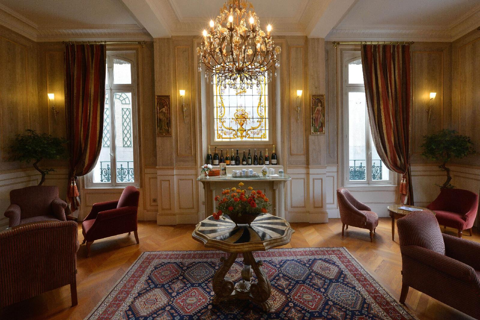 Hotel Castel Jeanson