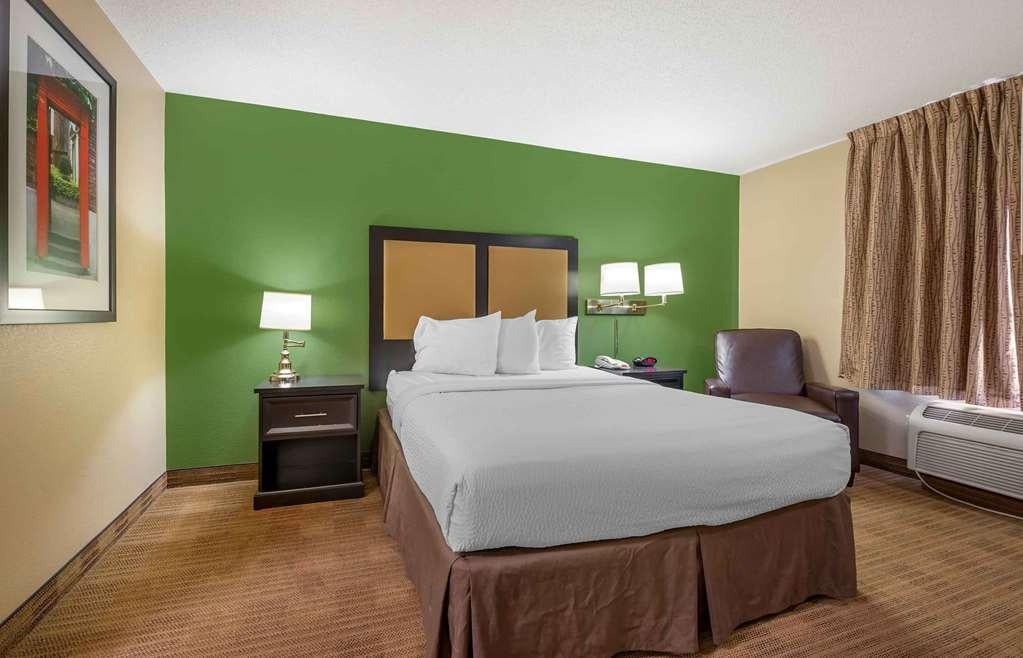 Extended Stay America - Fort Wayne - South