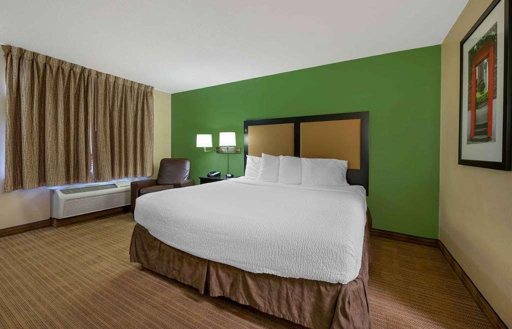 Extended Stay America - Fort Wayne - South