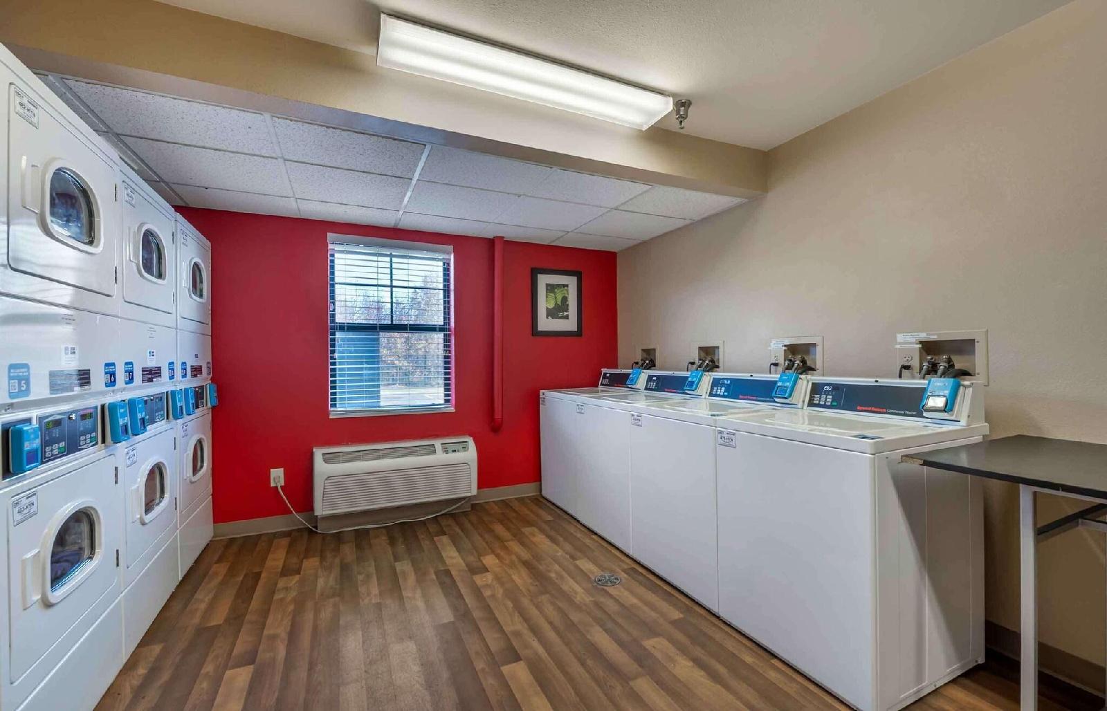 Extended Stay America - Fort Wayne - South
