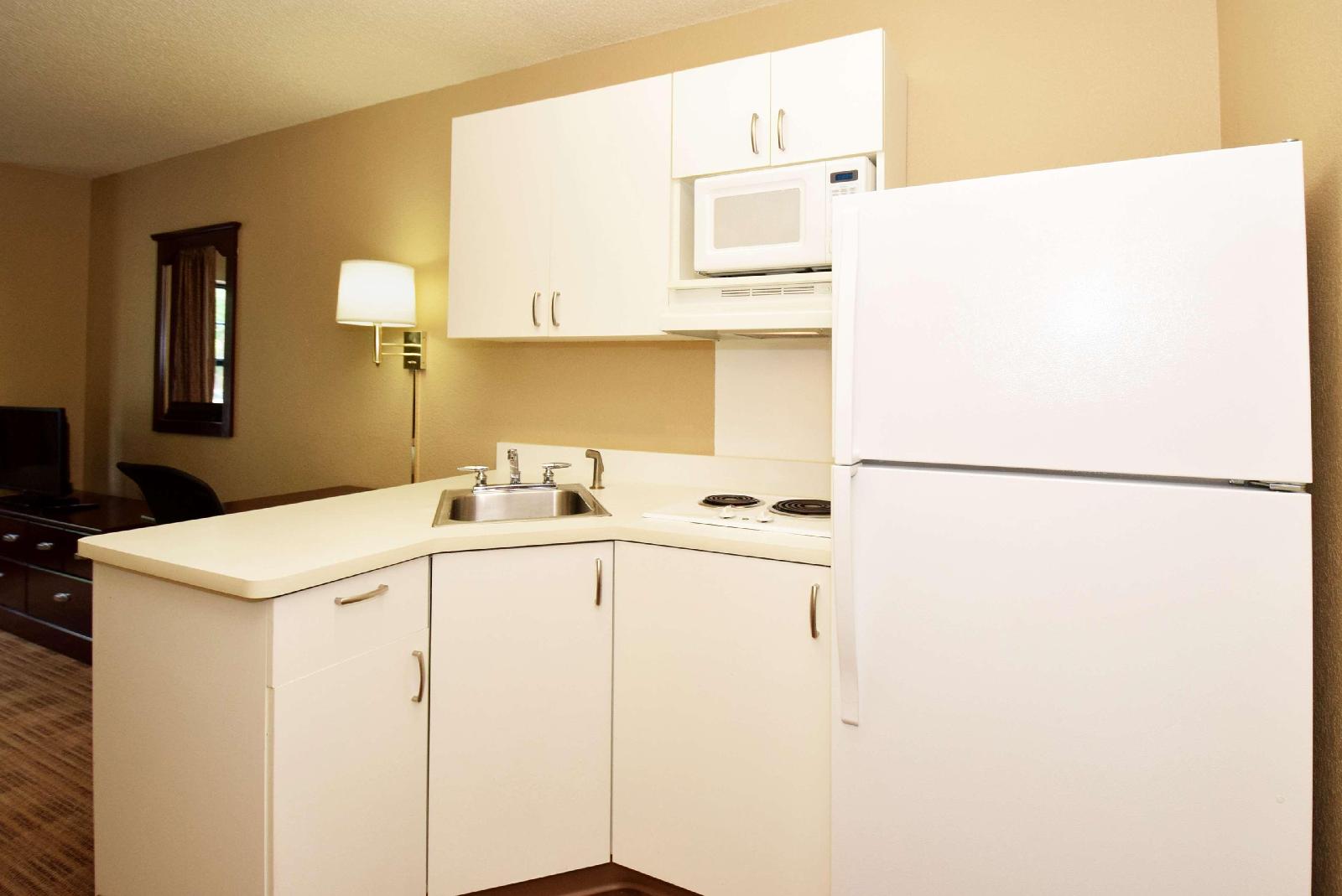 Extended Stay America - Fort Wayne - South